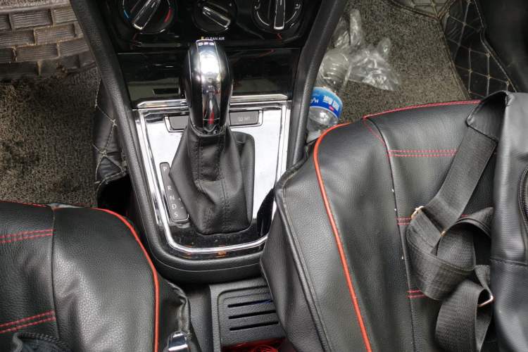 Used Volkswagen C-TREK 2017 230TSI DSG Comfort Version