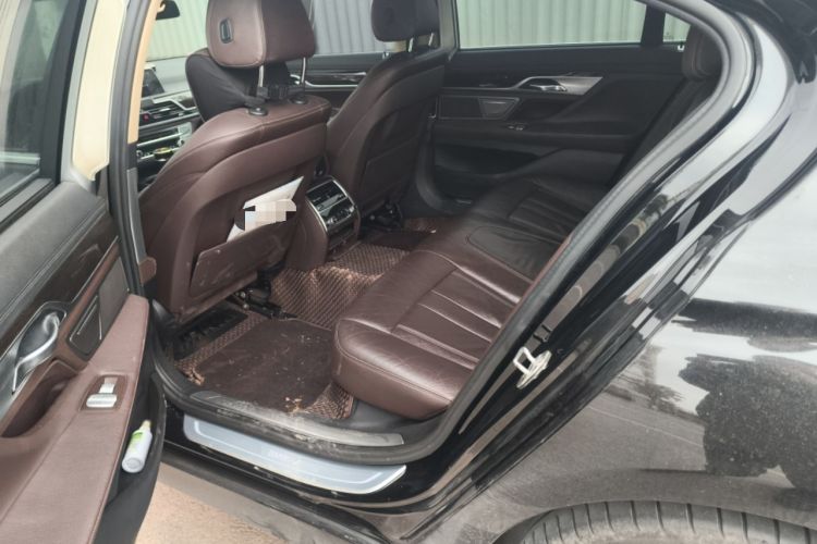 Used BMW 7 Series 2016 730Li Leading Model
