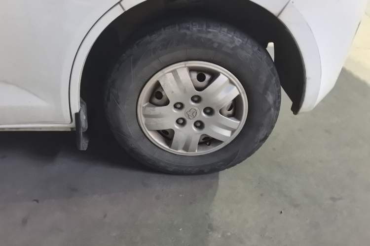 Used CHANGAN KAICHENG Ruixing EM60 2022 Pure Electric Van 4498 mm Long Flat Roof with Rear-Hinged Doors 2 Seats 60 kW 41.86 kWh