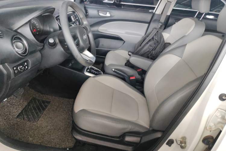 Used Kia Pegas 2017 1.4L Automatic Value Edition Left Front Seat