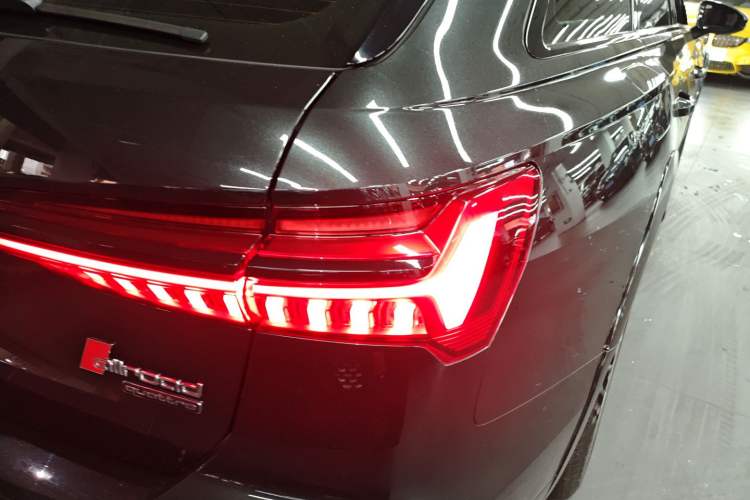 Used Audi A6 2020 allroad quattro Explorer 55 TFSI Prestige Off-Road Model