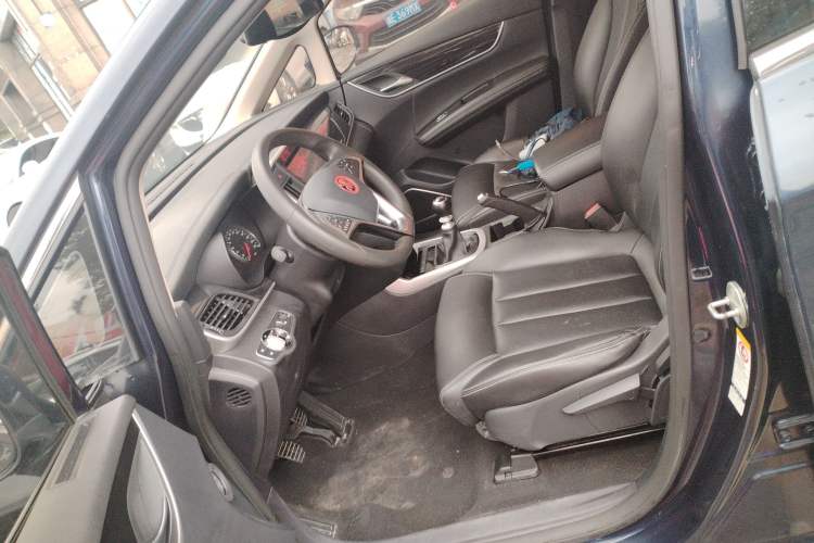 Used BYD Song MAX 2017 1.5T Manual Smart Connect Luxury 7-Seater