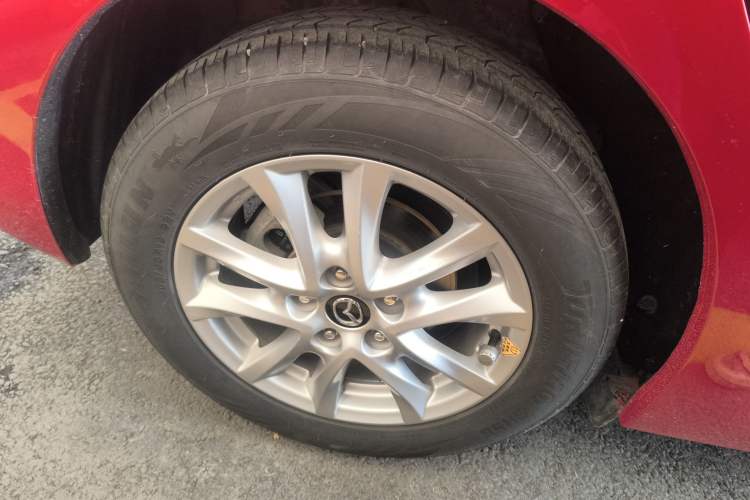 Used Mazda Mazda 3 Axela 2019 Cloud-Controlled Sedan 1.5L Automatic Luxury Model China VI Standard
