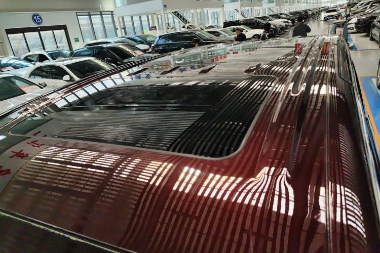 Used Buick GL8 2020 Avenir Avia Six-Seat Deluxe Edition Roof