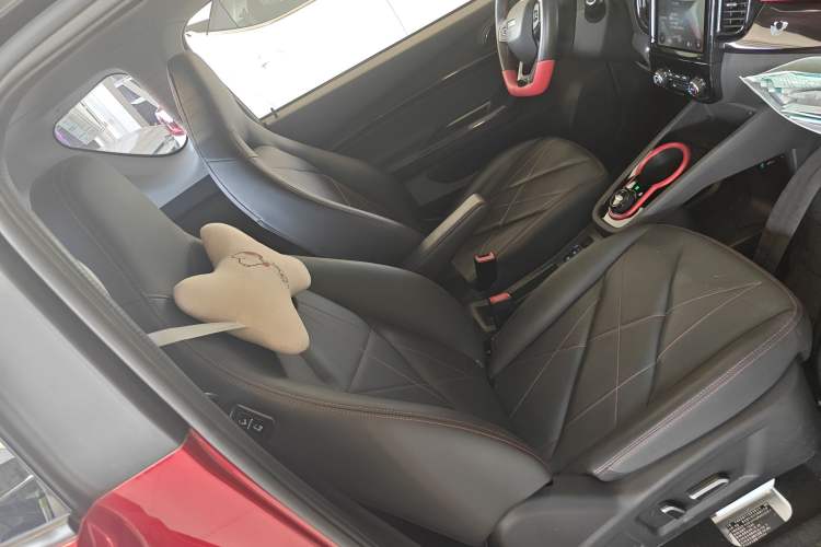 Used Chery Little Ant 2022 Sweet Pink Edition Half-Sugar Version Lithium Iron Phosphate 30 kW 301 km