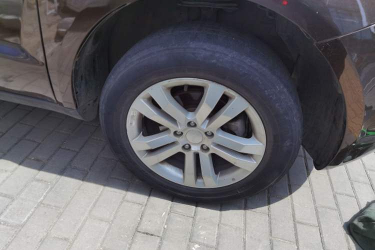 Used Geely Auto GX7 2014 1.8L Manual Value Edition