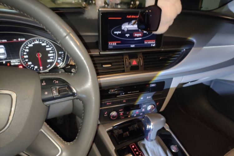 Used Audi A6L 2012 30 FSI Comfort Model Audio And AC Panel