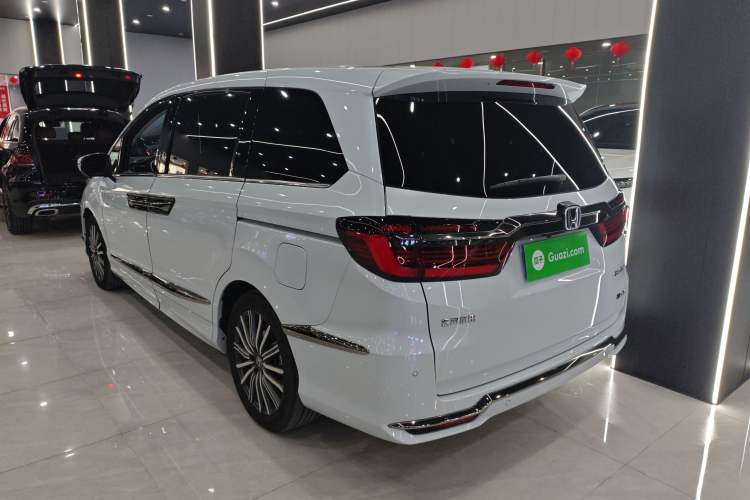 Used Honda Elysion 2024 2.0L eHEV Luxury Edition