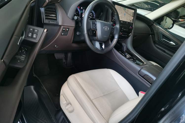 Used Toyota Alphard 2024 Dual-Engine 2.5L Prestige Edition