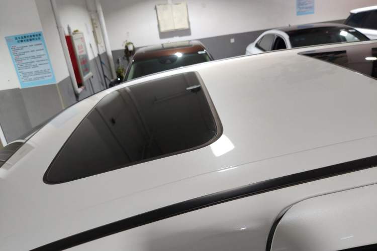 Used Honda Elysion 2022 2.0L eHEV Luxury First Edition