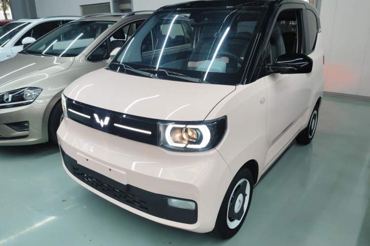 Used Wuling Hongguang MINIEV 2022 Macaron Premium Model – Lithium Ternary Battery