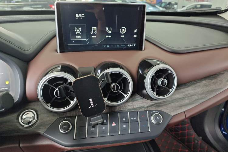 Used Wey VV7 2019 Upgraded Model 2.0T Ultra-Luxury Version China VI Standard