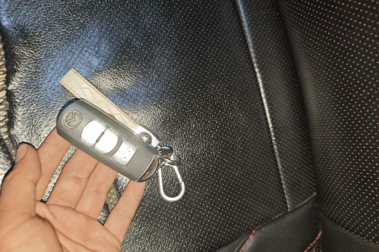 Used Mazda 3 Axela 2016 Sedan 1.5L Automatic Luxury Model Vehicle Key