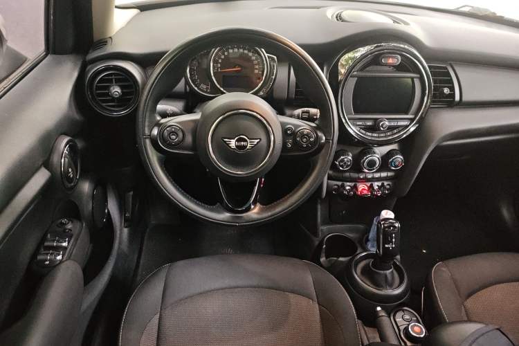 Used MINI 2018 1.5T ONE Five-Door Edition