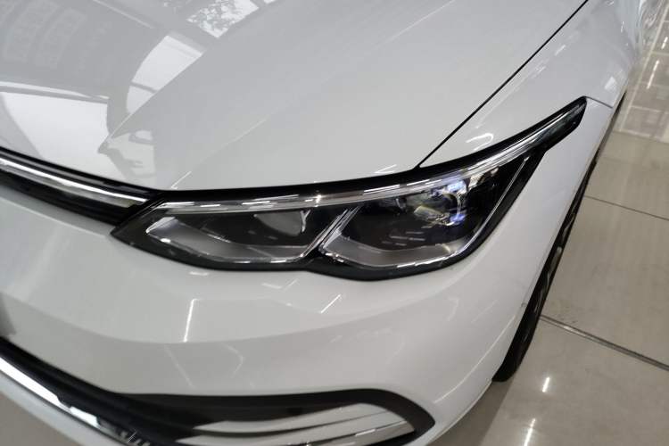 Used Volkswagen Golf 2023 Facelift 280TSI DSG Pro
