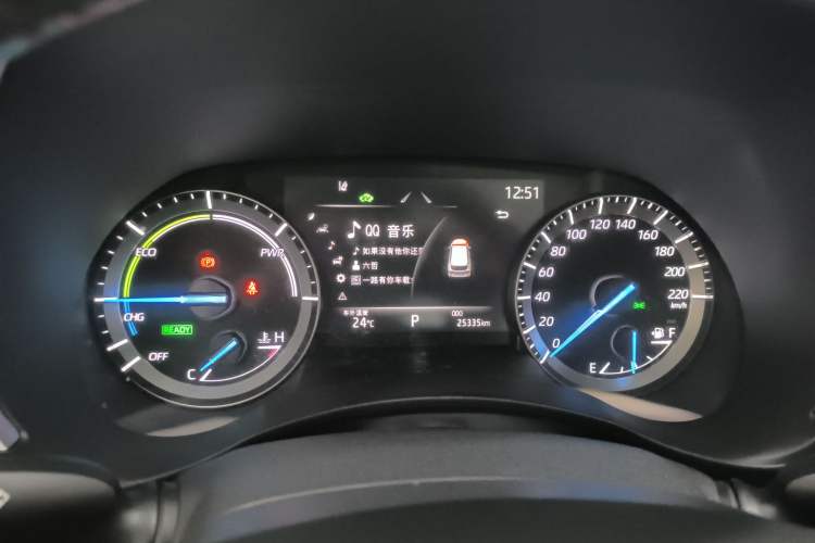 Used Toyota Highlander 2022 Dual-Engine 2.5L Four-Wheel Drive Prestige Version 7 Seats
