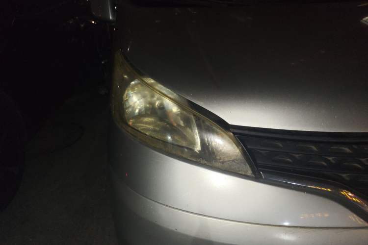 Used Nissan NV200 2011 1.6L 232 Seats Zunya Trim