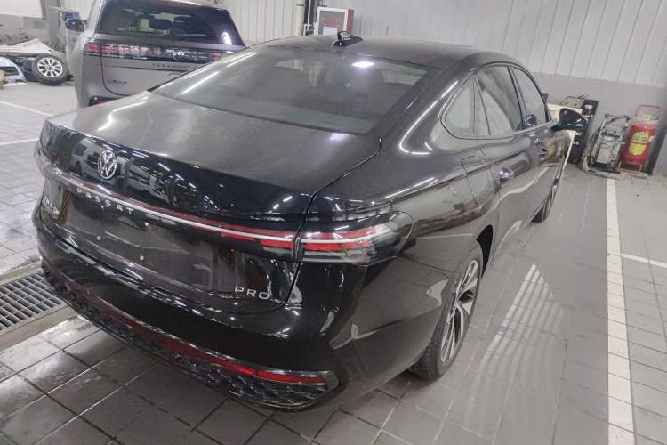 Used Volkswagen Passat 2026 Model, Pro 380TSI Xingkong Longyao Edition Rear Right 45 Deg