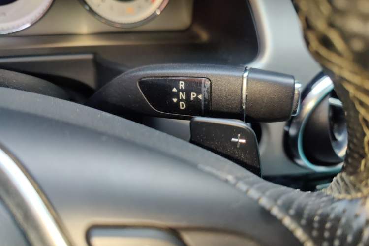 Used Mercedes-Benz GLK-Class 2014 GLK 260 4MATIC Dynamic Model
