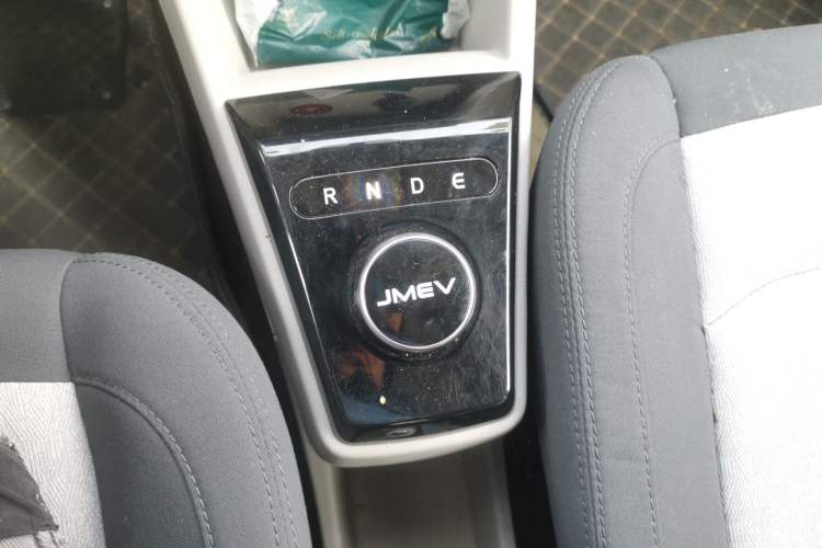 Used JMEV Xiao Qilin 2024 201km Comfort Version

