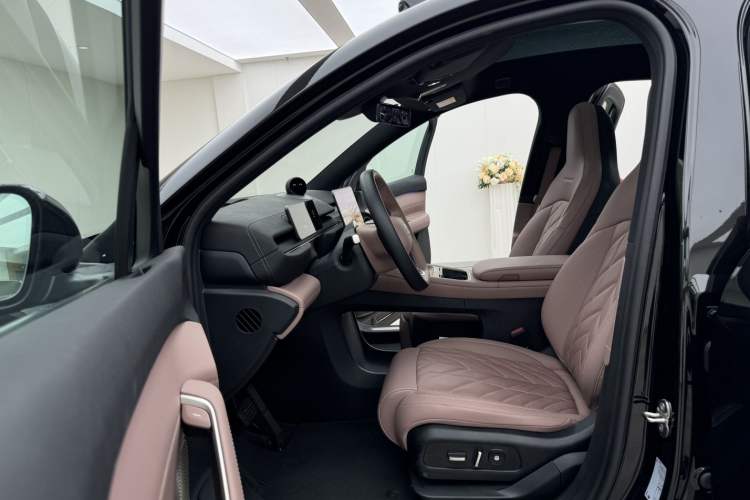 Used Nio EC6 2025 75 kWh
