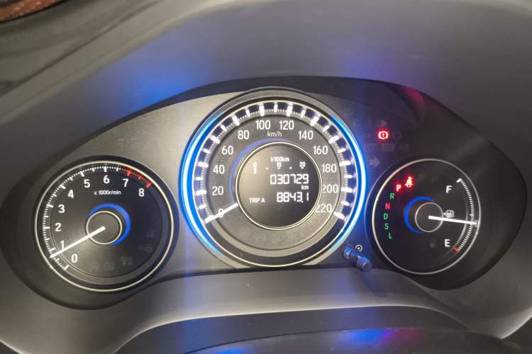 Used Honda Crider 2016 1.8L CVT Luxury Edition
