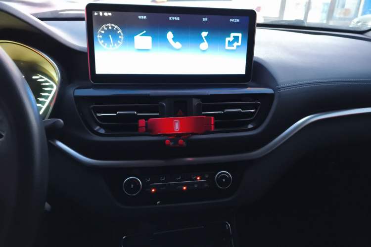 Used FAW Senya R8 2020 1.6L Automatic Comfort Model
