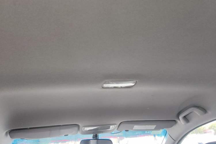 Used Honda Crider 2015 1.8L automatic comfort version
