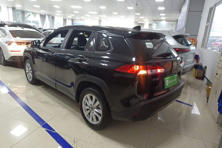 Used Toyota Corolla Cross 2026 Model 2.0L Pioneer Edition Exterior 2