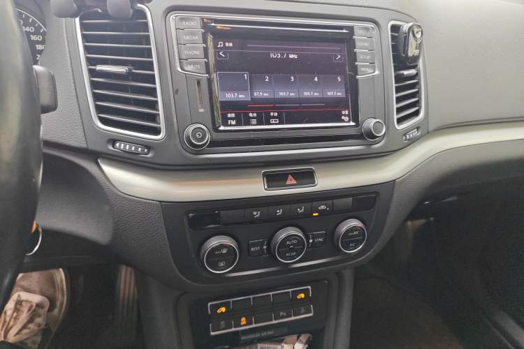 Used Volkswagen Sharan 2016 380TSI Comfort Edition 7-Seater
