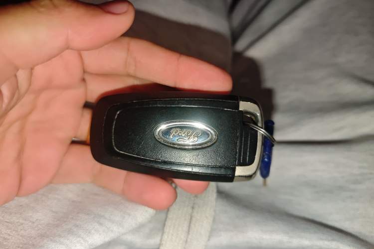 Used Ford Edge 2018 EcoBoost 245 Two-Wheel-Drive Titanium 7-Seater China V Standard