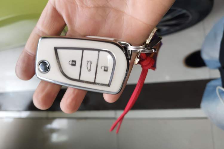 Used Toyota IZOA 2022 2.0L Yixing Version