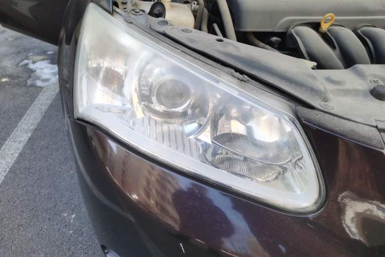 Used Geely Auto Classic Emgrand 2010 Hatchback 1.8L CVT Luxury Model
