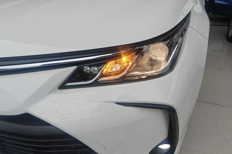 Used Toyota Corolla 2021 1.2T S-CVT Pioneer Edition Left Front Headlight