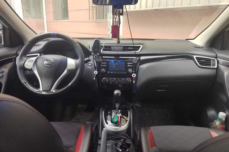 Used Nissan Qashqai 2016 2.0L CVT Luxury Edition
