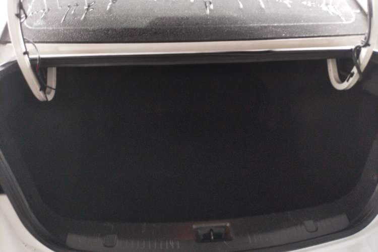 Used Changan Alsvin V7 2016 1.6L Automatic Joyful Model China V Standard