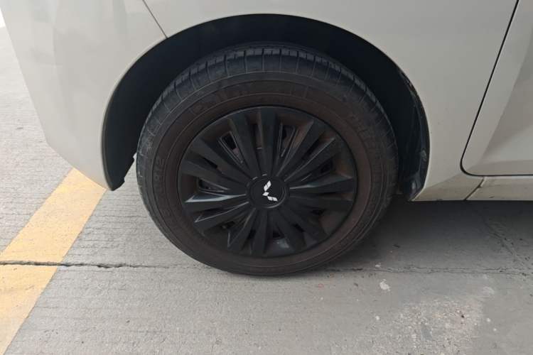 Used Wuling Hongguang MINIEV 2022 Macaron Premium Model – Lithium Iron Phosphate
