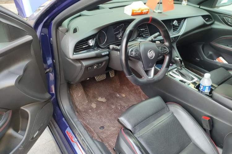 Used Buick Regal 2017 GS 28T Prestige Model