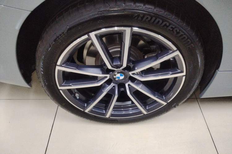 Used BMW 3 Series 2025 325Li M Sport Package