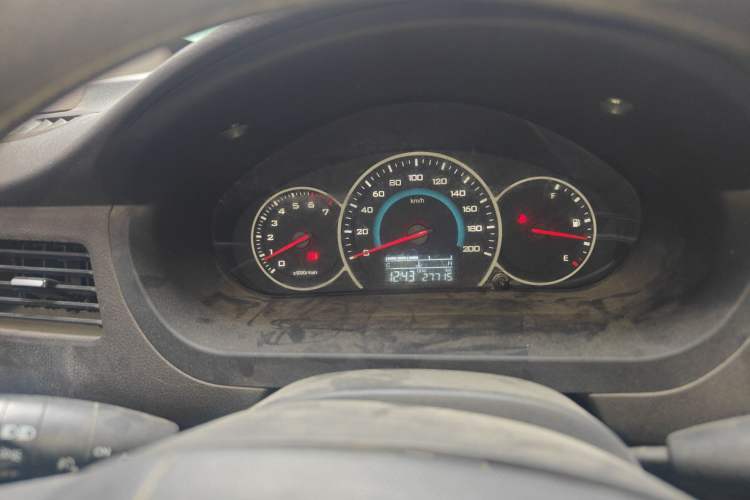 Used Wuling Rongguang V 2016 1.2L Standard Version