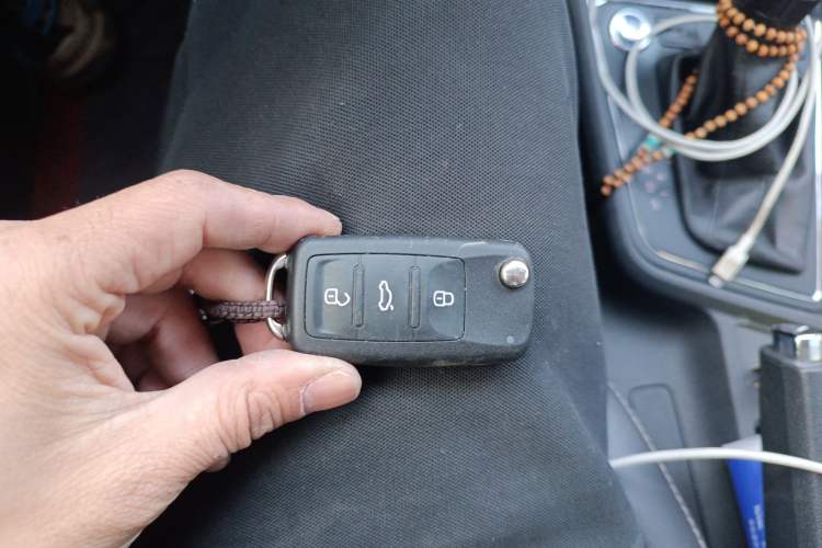 Used Volkswagen Lavida 2017 1.6L Automatic Comfort Edition
