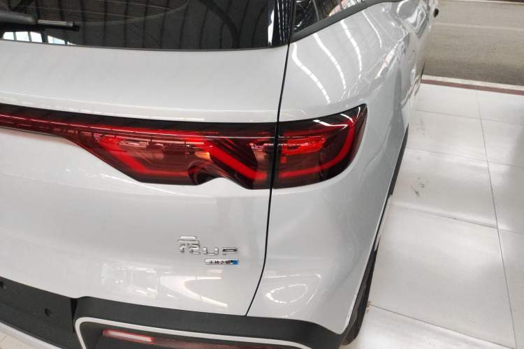 Used BYD Yuan UP 2025 Intelligent Driving Version 401 km Leading Edition