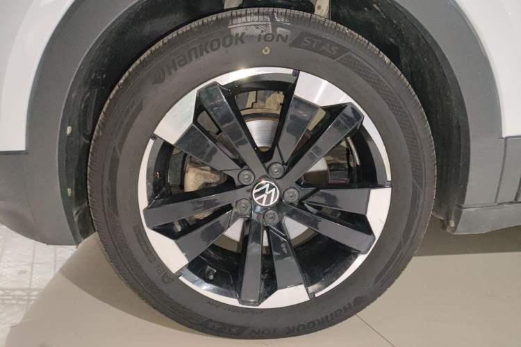 Used Volkswagen Tacqua 2020 1.5L Automatic Yue
