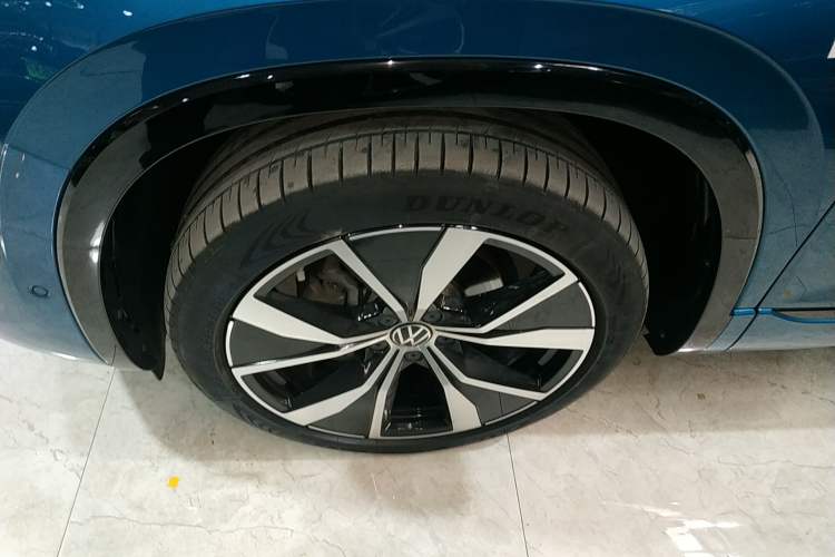 Used Volkswagen Tayron 2023 380TSI Four-Wheel Drive R-Line Pro Smart Edition Left Front Wheel Hub