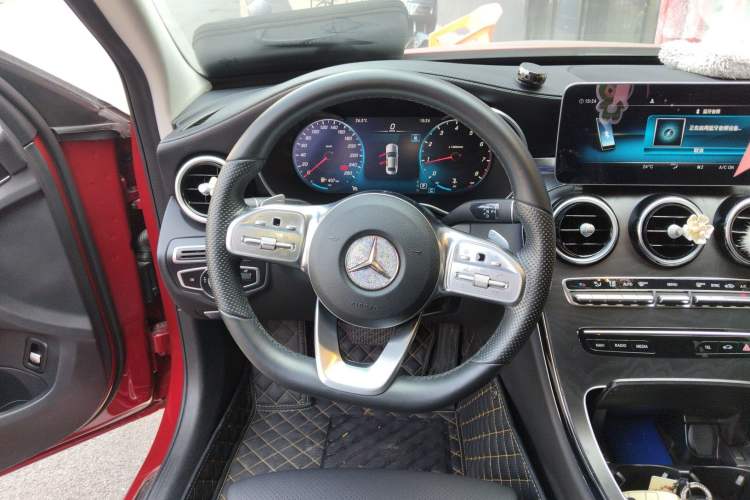 Used Mercedes-Benz C-Class 2020 Restyled C 200 L Fashion Edition Sport Version Steering Wheel