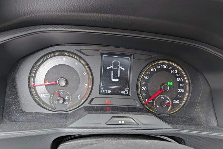 Used Volkswagen Lavida 2019 1.5L Automatic Fashion Edition China VI Instrument Cluster