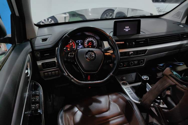 Used FORTHING SX6 2018 1.6L Manual Luxury Model