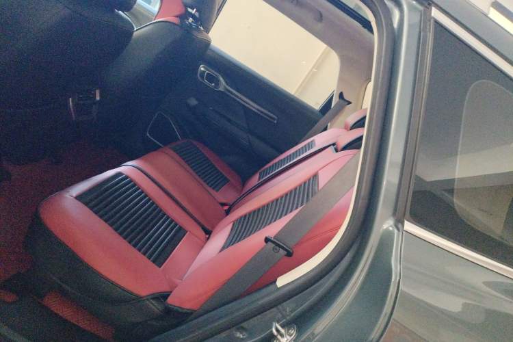 Used Geely Auto Haoyue 2020 1.8TD DCT Luxury Model 5 Seats