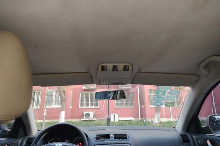 Used Skoda Octavia 2012 1.6L Manual Yijie Edition Headliner