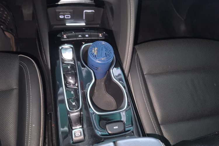 Used Buick Envision 2022 Facelift Encore S 552T Two-Wheel-Drive Luxury Model Gear Lever